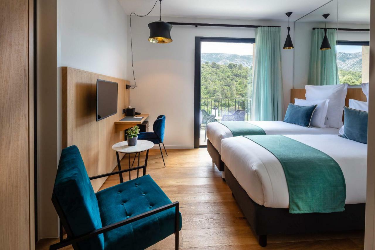 Hotel Sainte Victoire Vauvenargues Zewnętrze zdjęcie